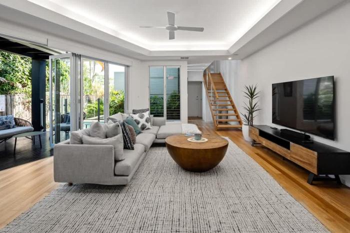 Modern airy duplex steps to River heated pool
