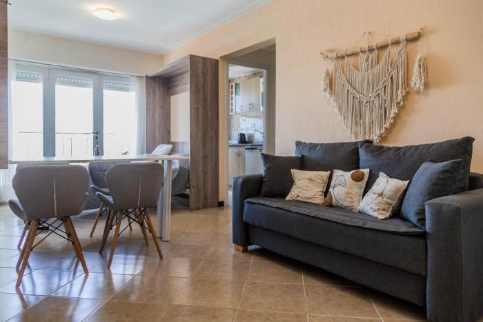 BT Homes - Studio Renovado & Moderno a Metros Mar