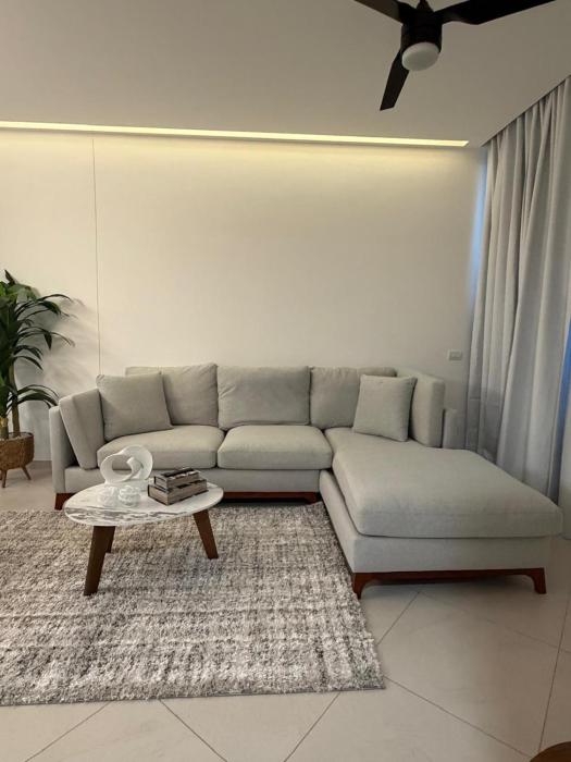 Paradise in a rainforest reserve B 503