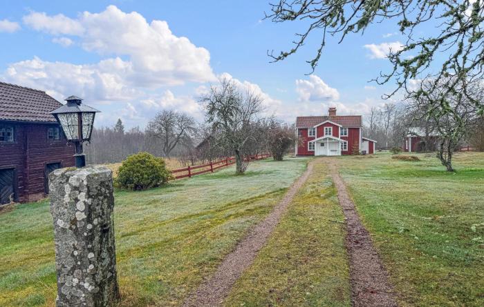 3 Bedroom Amazing Home In Mariannelund