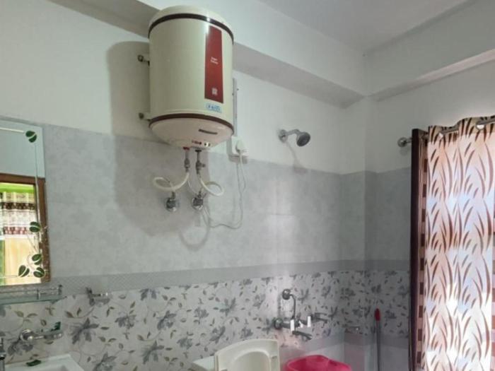 Snowland Homestay By StayApart