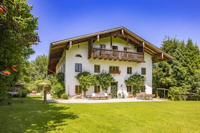 145 m² Lodge mit Kamin, 2 Bädern & Sauna