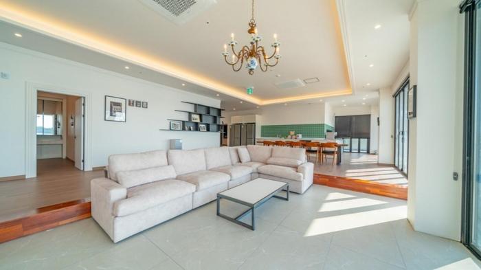 Muan Oberman Pet friendly Pool Villa