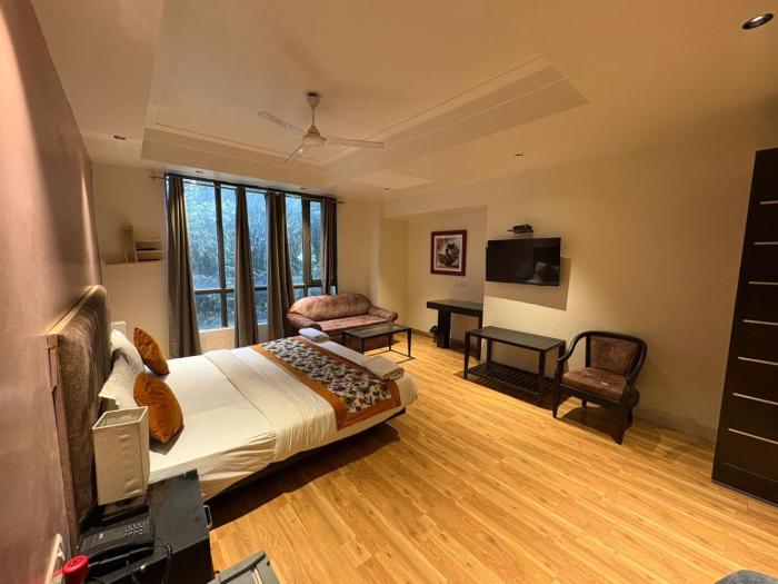 THE CENTRUM - New Delhi