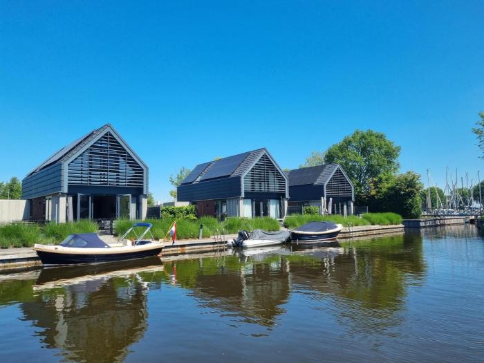 Villa in Balk with Private Jetty on Slotermeer