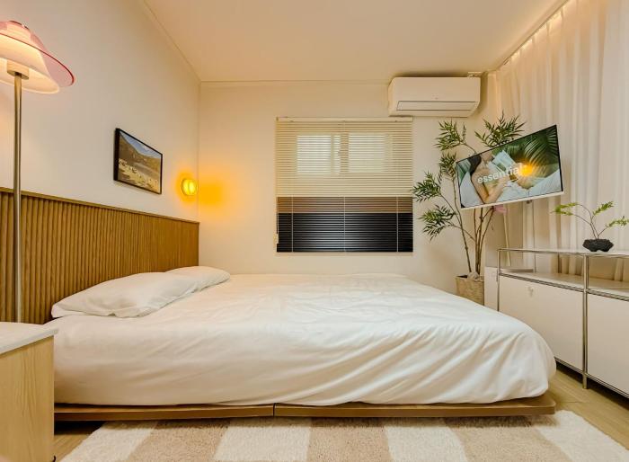 Hongdae & Mangwon Stay, 5min to Daeheung Stn ,Gangnam 20mins, Itaewon,yongsan