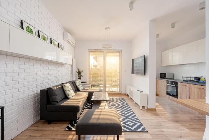 Rakowicka Charming Apartment with Garden by BookingHost