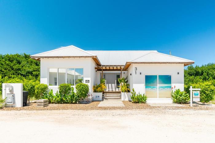 Azure Tide and Mistico Beach Club plus Boat Shuttle