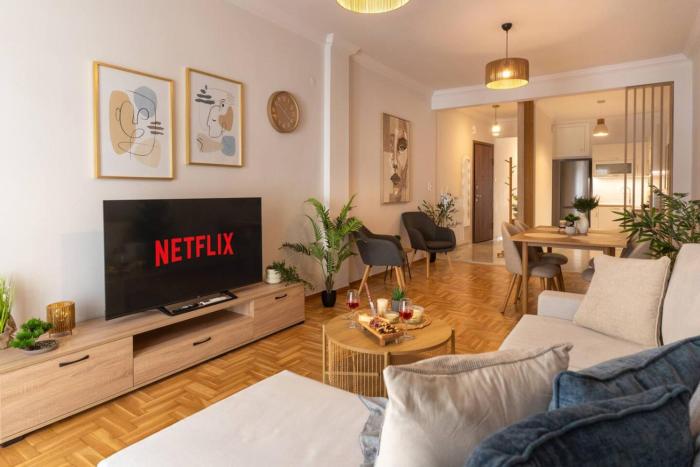 Modern 2BR with balcony - Agia Sofia