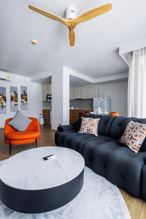 Beachfront luxury apartment Bangtao