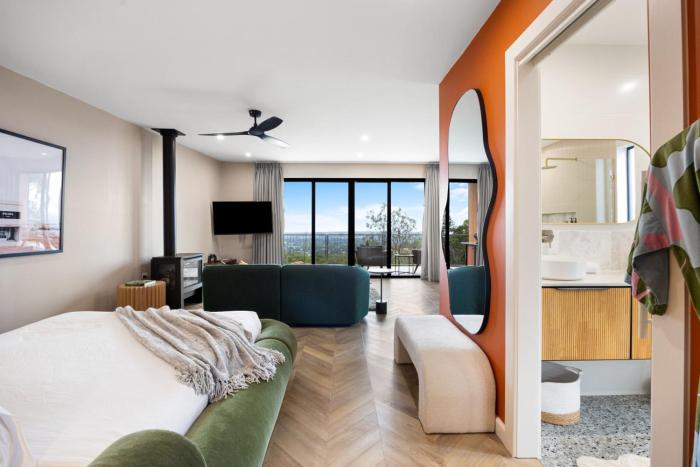 Sky Suite - A Panoramic Designer Studio in the Hills