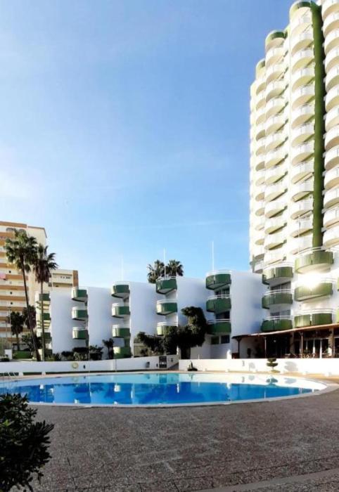 Torre Verde Balcony Front Pool View