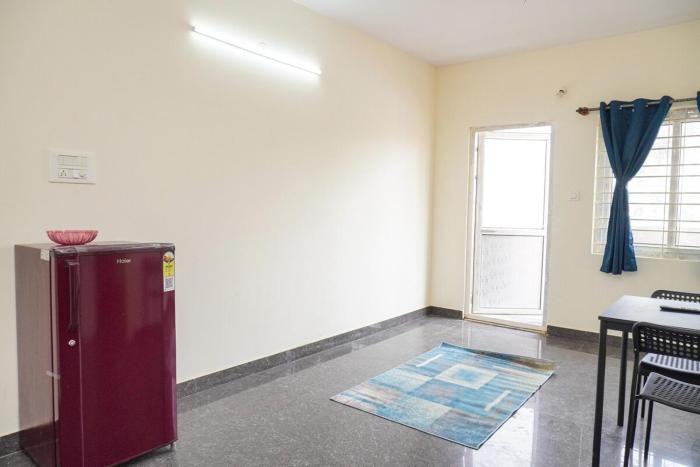 Cozy 1bhk 2km From Hosa Road Metro 201