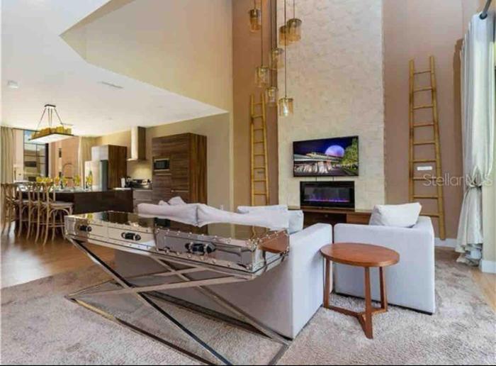 Magic Village Villa Luxury Hot Tub near Disney