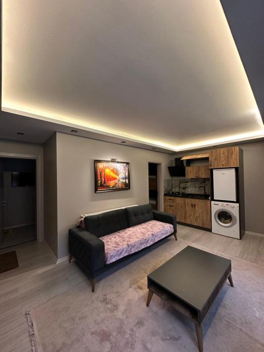Tree Rose Suite