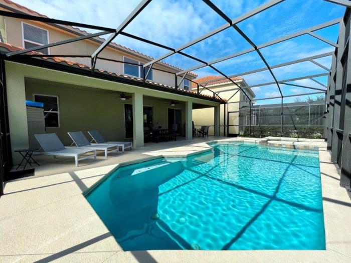 Last Minute Disney Getaway Villa with Private Pool Hot Tub. Book Now 53428