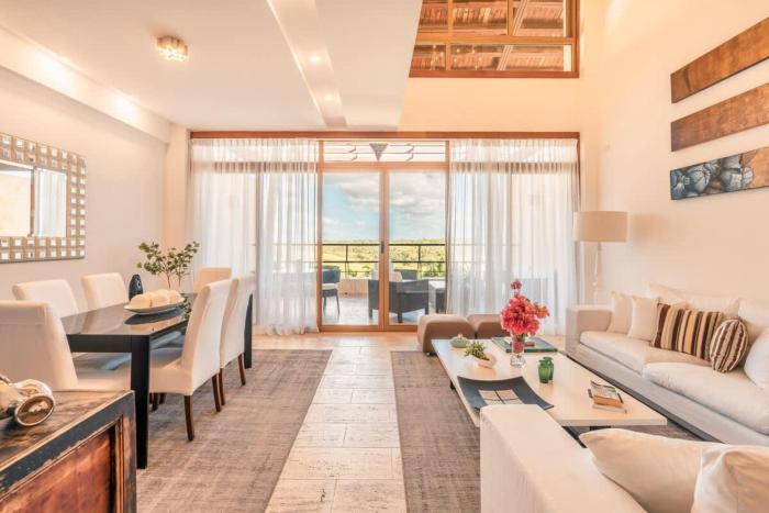 Modern 2br-Apartment with golf view at Casa de Campo