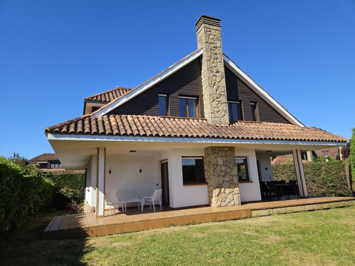 Casa Costera Gijón By Silastur