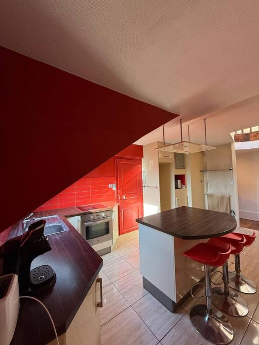 Le Drapeau Dijon-107m²-Spacieux-Tram-6 couchages