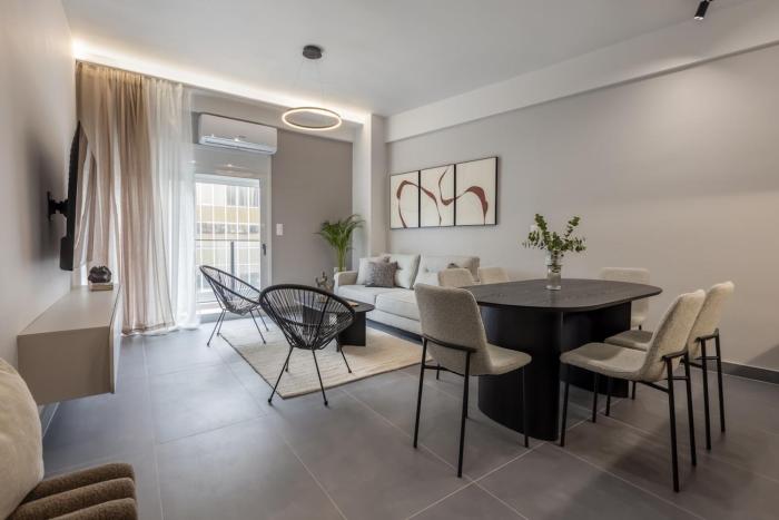 Elegant Urban Flat Near Center by Bargain Greece