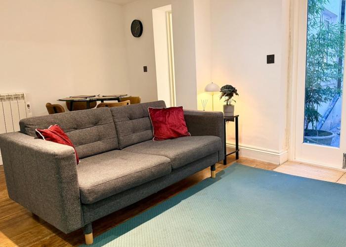 Cosy Hove Hideaway & Courtyard Moments to Beach