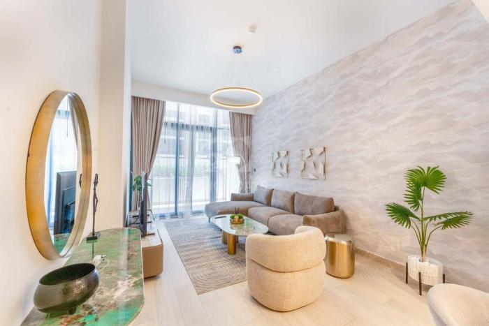 1-BR Fully Furnished Luxury Apartment