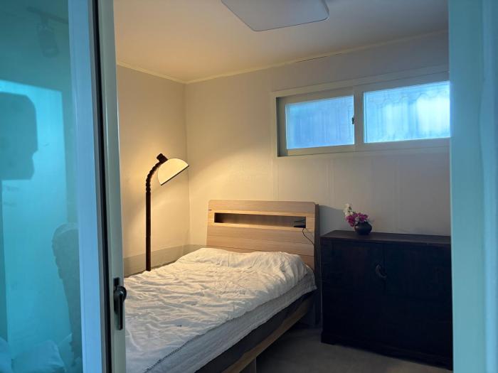 10min Walk to Gyeongbokgung