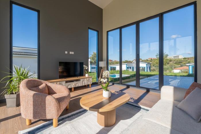 Lotus Villas & Suites