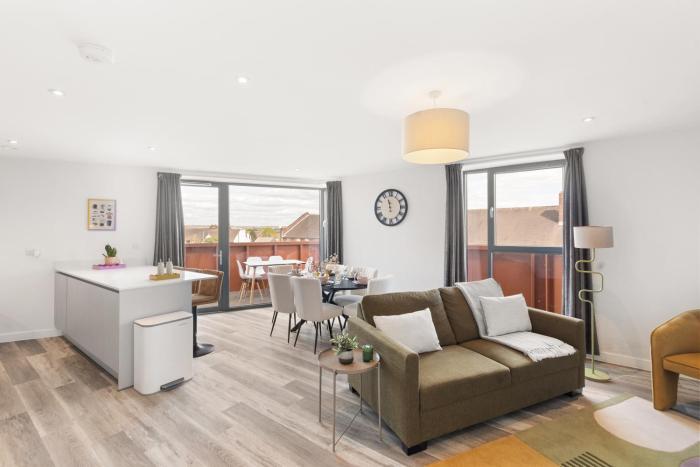 Luxury Wembley 2 bed Flat - Sleeps 9