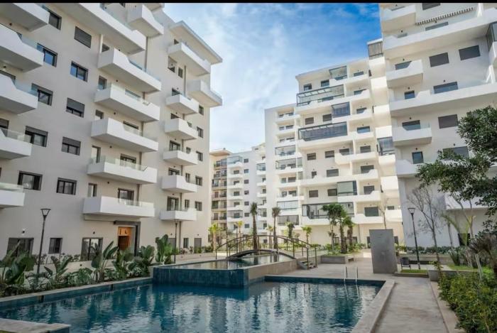 Beach & Tranquility Zenata Apartment