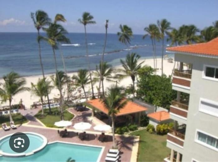 Apartamento Frente al Mar Caribe, Playa Juan Dolio, RD - Ideal Para Disfrutar de Escapadas con Familia y Amigos - Opciones de 2 y 3 Habitaciones