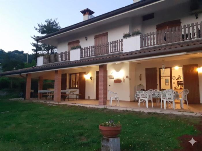 ROSSO DI SERA Bed & Breakfast