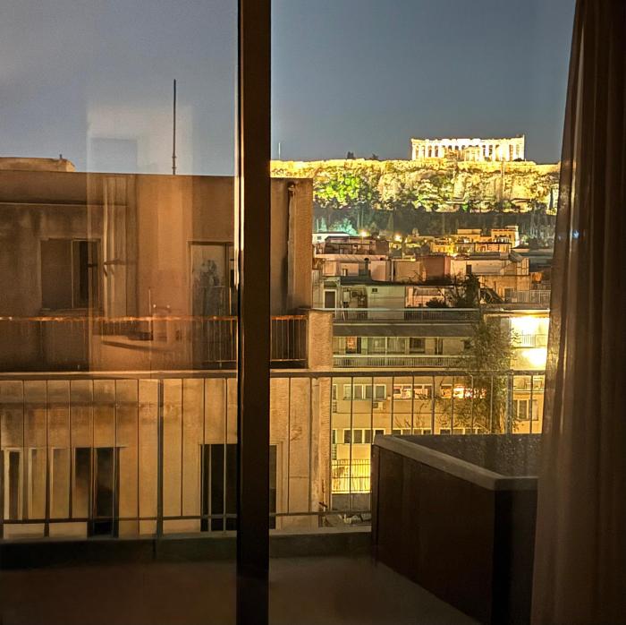 Aspasia 2BR Luxury Apartment with Jacuzzi & Private Acropolis View