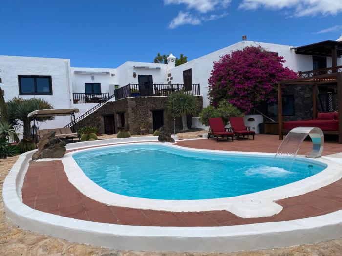 Casa Camelio