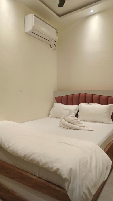 New Vintage Guest House