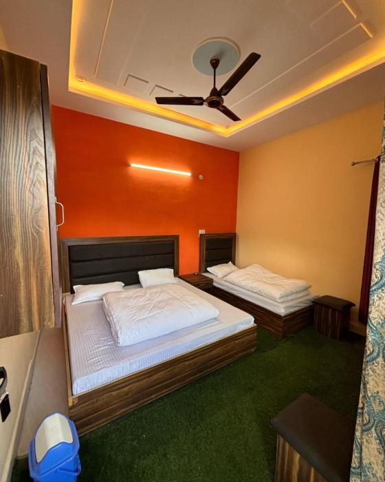 Hotel Om Palace