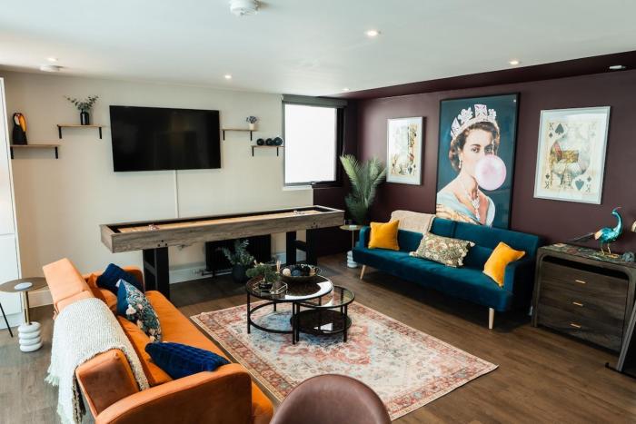 Kemptown Seaside Retreat Shuffleboard Pet Friendly
