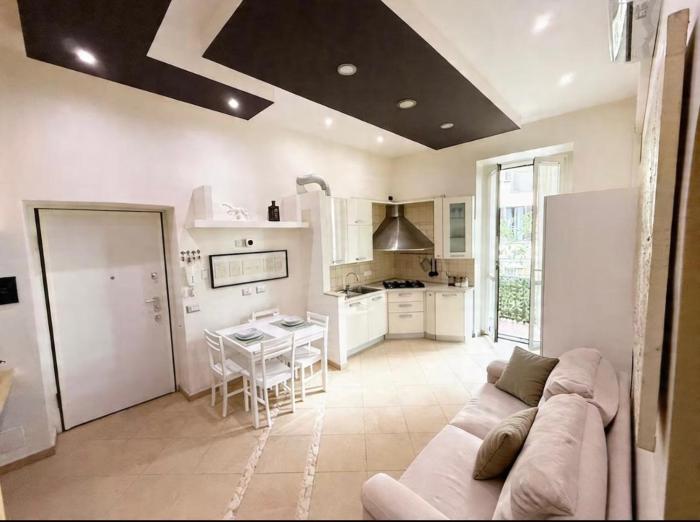 Chloes Apartment