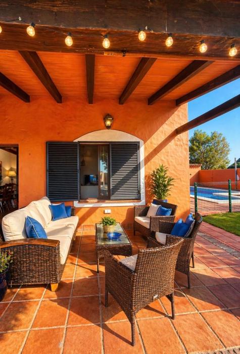 Agradable casa de playa con piscina. El Palmar