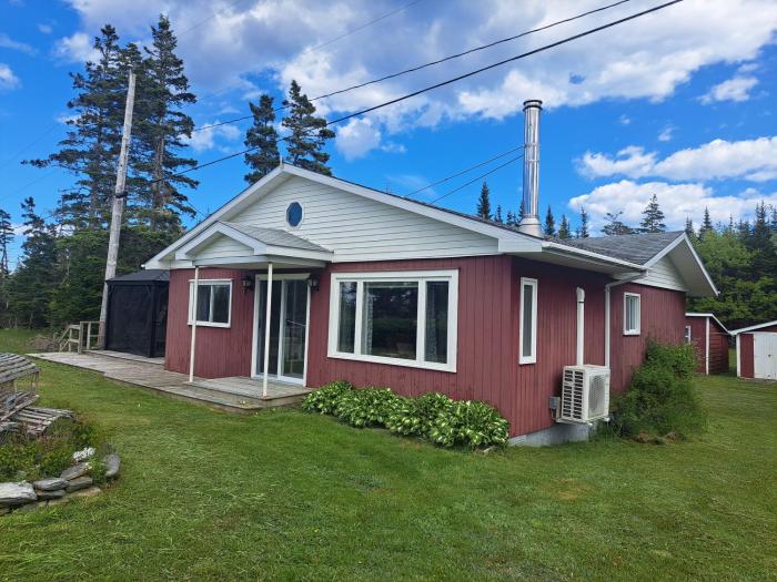 Beachwalk Cottage