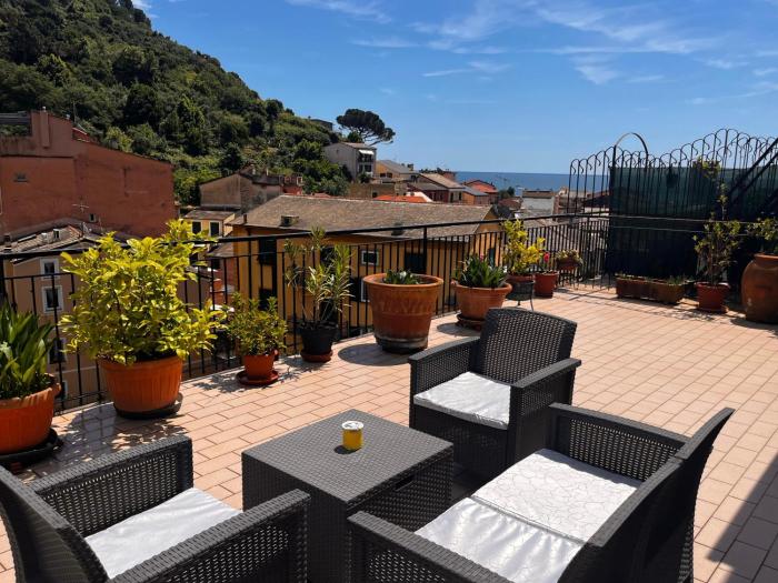 LA TERRAZZA DI MONTEROSSO