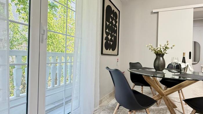 AES Athenean Elegance Suites - Historic Center