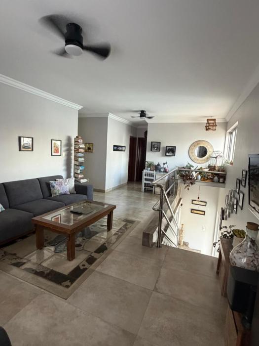 Flavia’s house