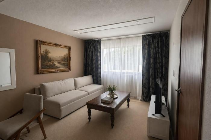 Downtown apartment on Avenida Prolongación Montejo