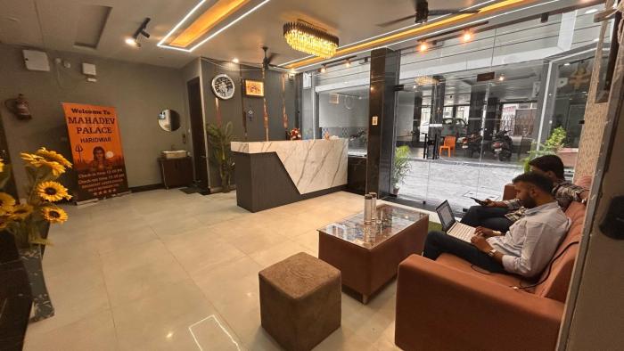 Hotel Mahadev Palace