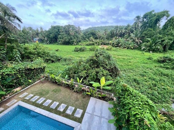 2 BHK 3 BED Luxury Private Pool Villa with view