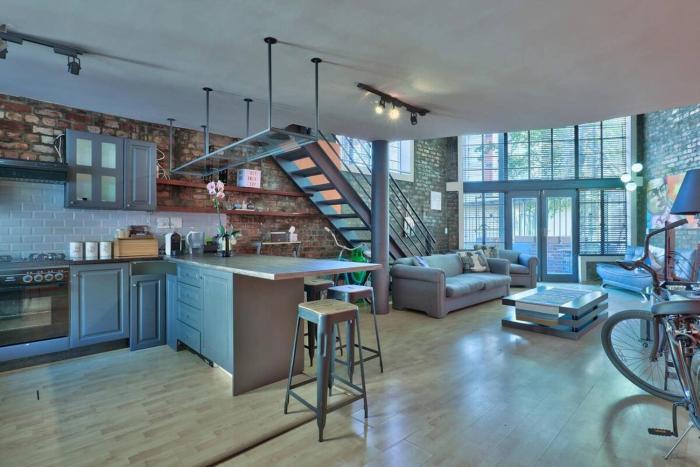 Victoria Junction Apartment