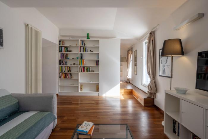 Top floor apartment with balcony along the Main vibrant walking street Steps away from Harbour Waterfront Mirabello Port La Spezia city center Charming cozy attic loft