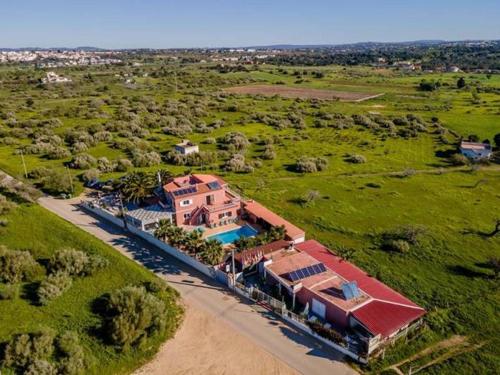 Villa Palm Grande - Huge house 7 bedroom sleeps 31 Heat pool Jacuzzi Sauna Pool table T Tennis