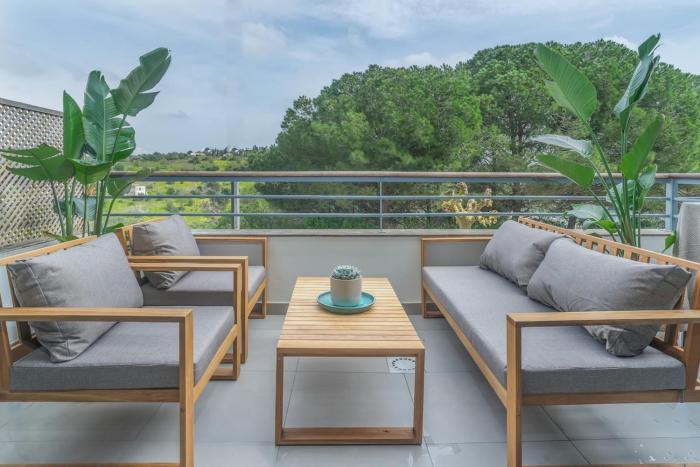 Contemporary 1 Bed Apartment in Marina Park Lagos